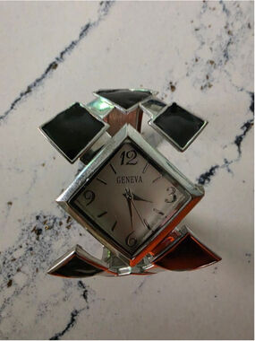 Women's Geneva Silver & Black Square Face Bangle Watch One Size